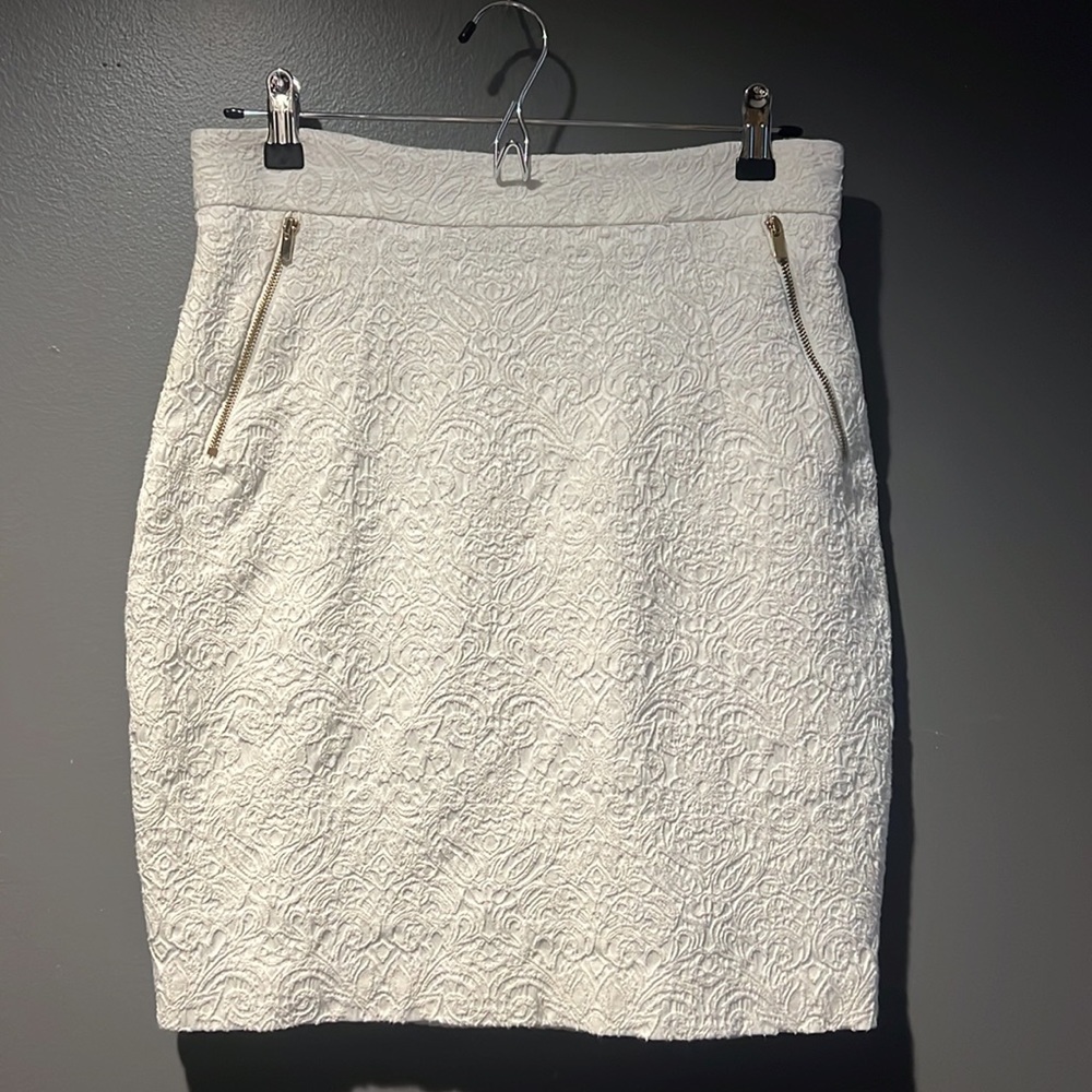 H&M ivory skirt
